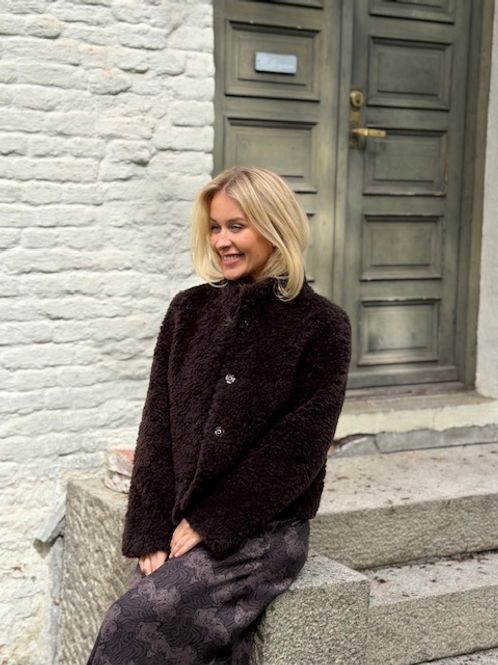 Hovedbilde Amuse Jacket Kelly Fuzzy 110BrownAW26